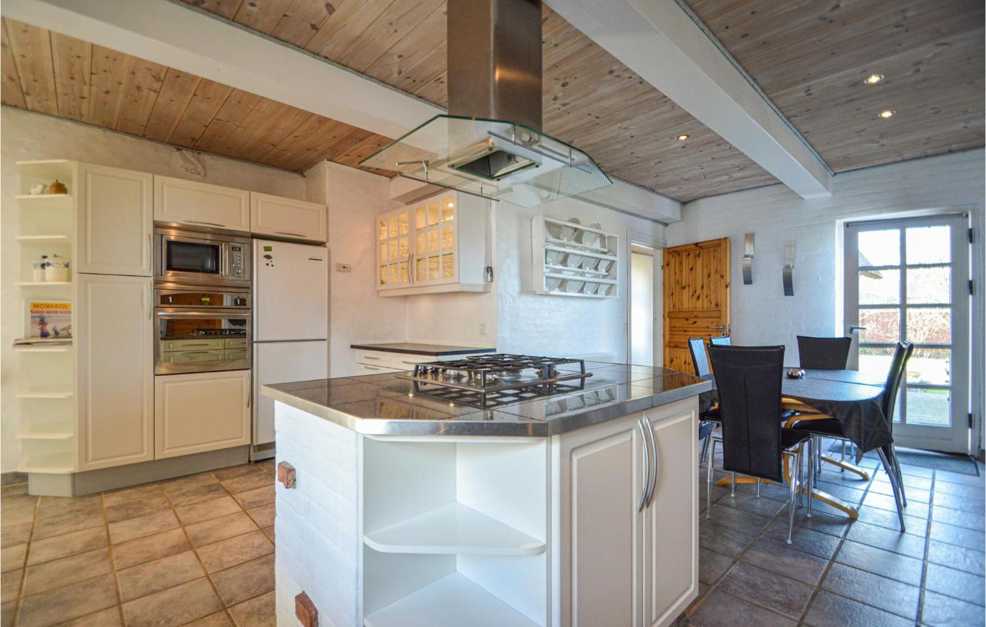 Awesome Home In Bredebro With Kitchen Ballum Ngoại thất bức ảnh